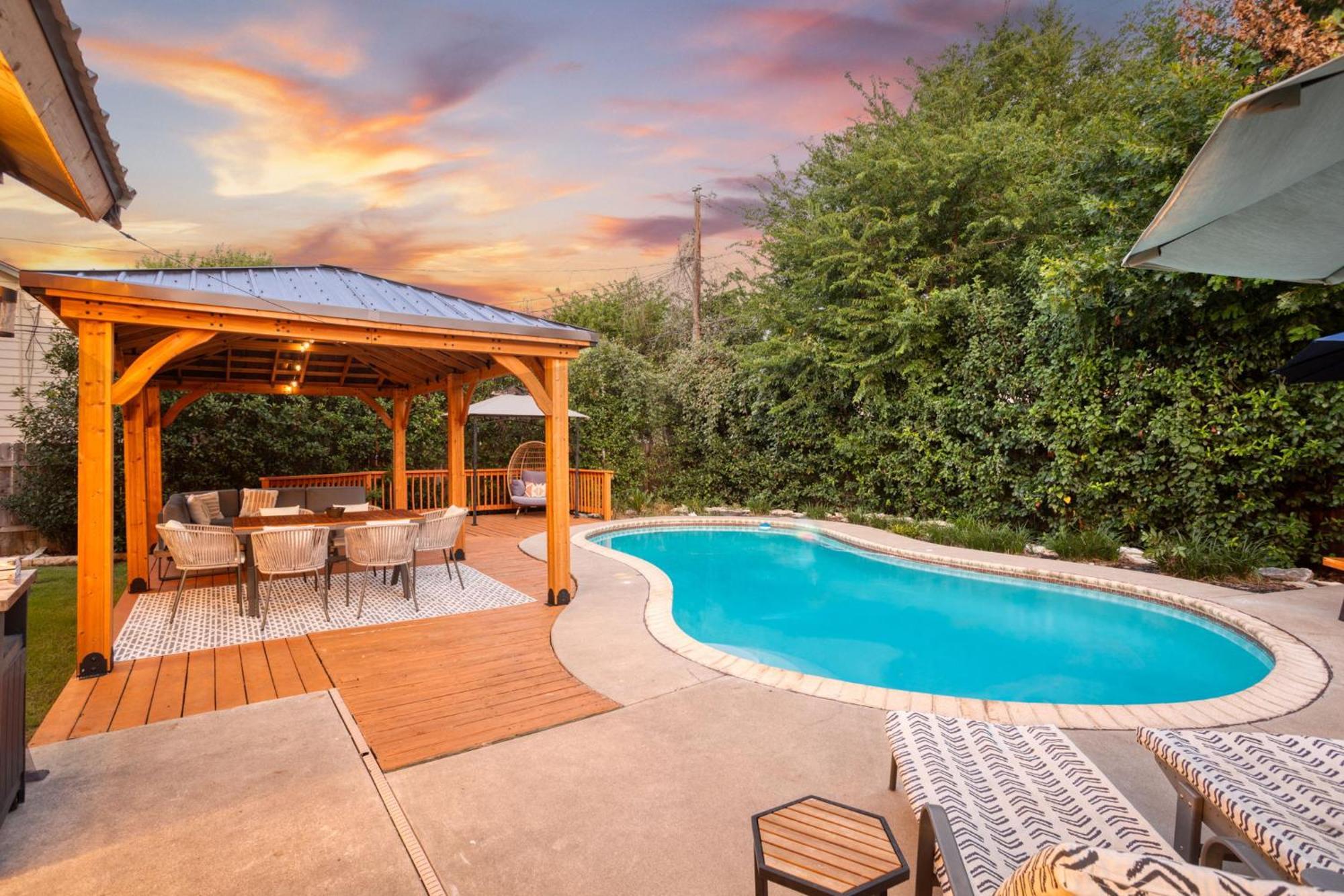 Timeless-Texas-Inn - Heated Pool Oasis & Lux Vibe Round Rock Exterior foto